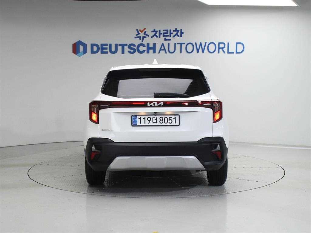 KIA Seltos - Vista 4