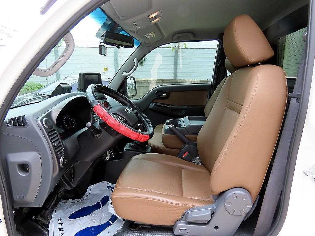 Small Truck Cargo (small) - Vista 5