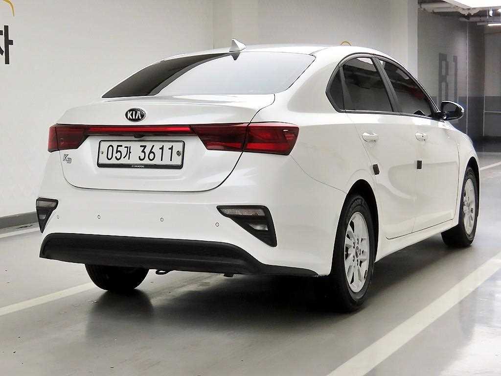 KIA K3 - Vista 4