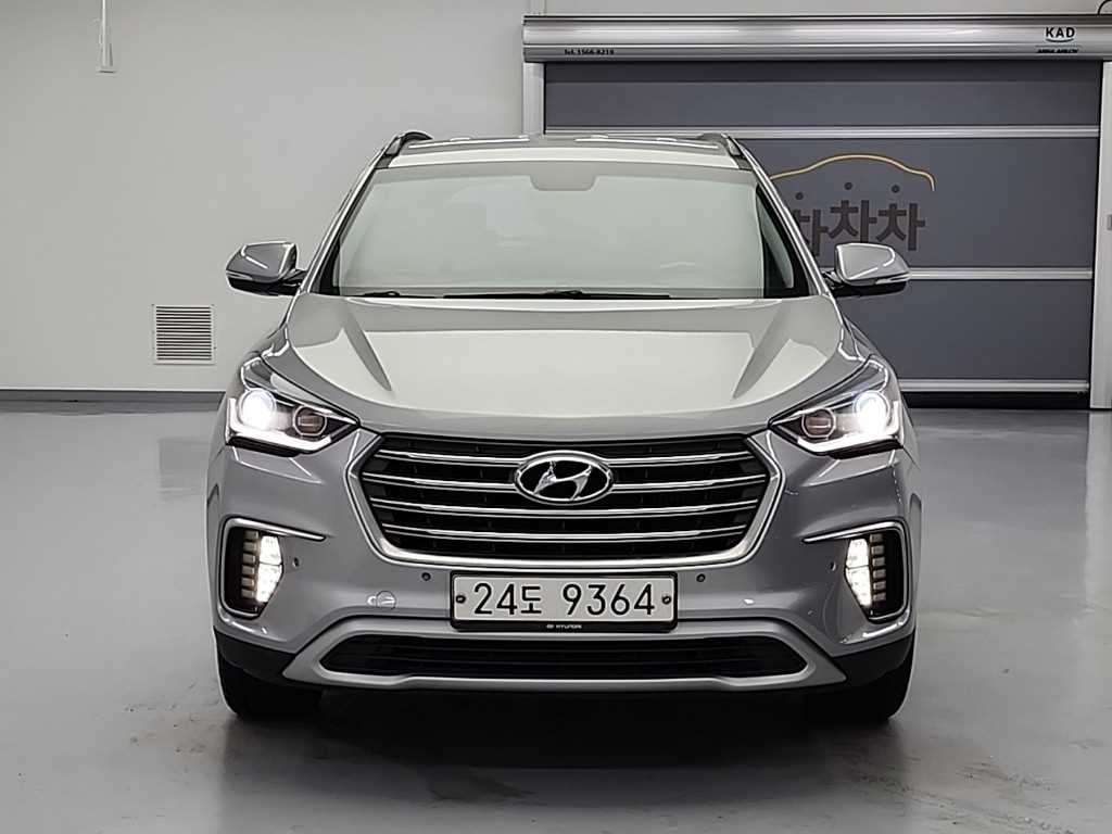 HYUNDAI Maxcruz - Vista 2