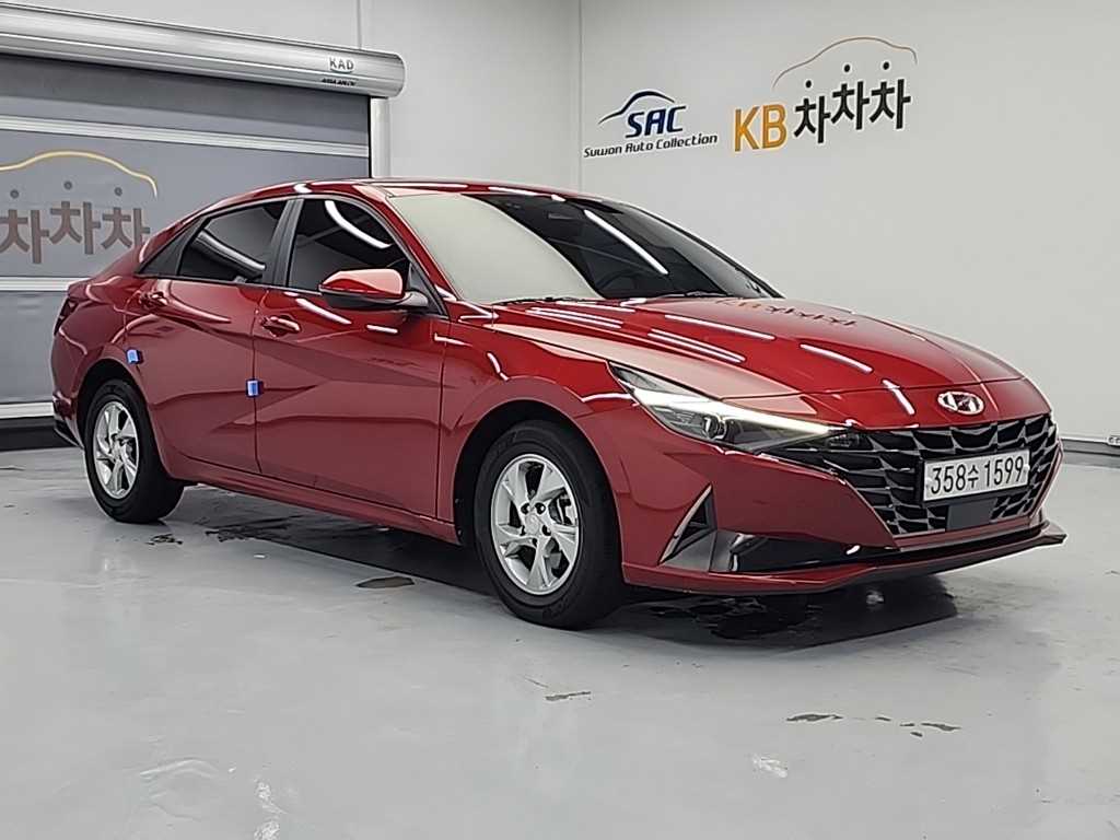 HYUNDAI Avante - Vista 4