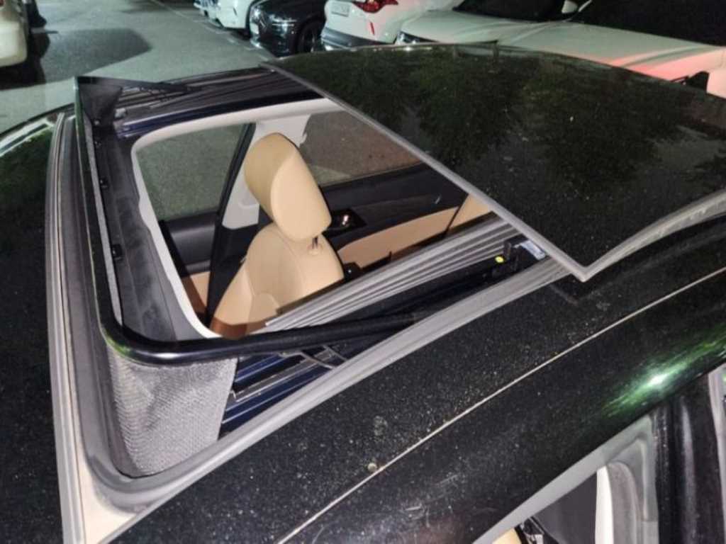 KIA K7 - Vista 3