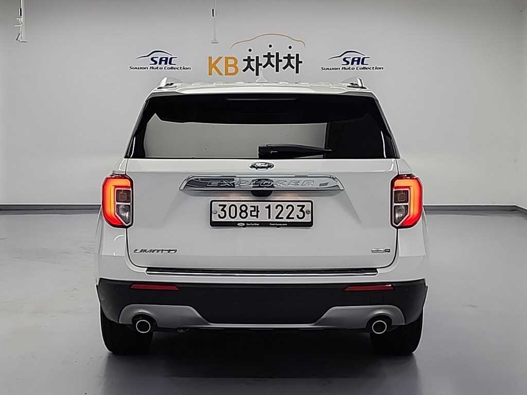 Ford Explorer - Vista 3