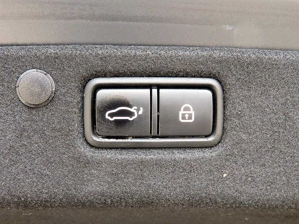 HYUNDAI Grandeur 2018 Gris - Importación desde Corea - HF Imports Iquique - Foto 17