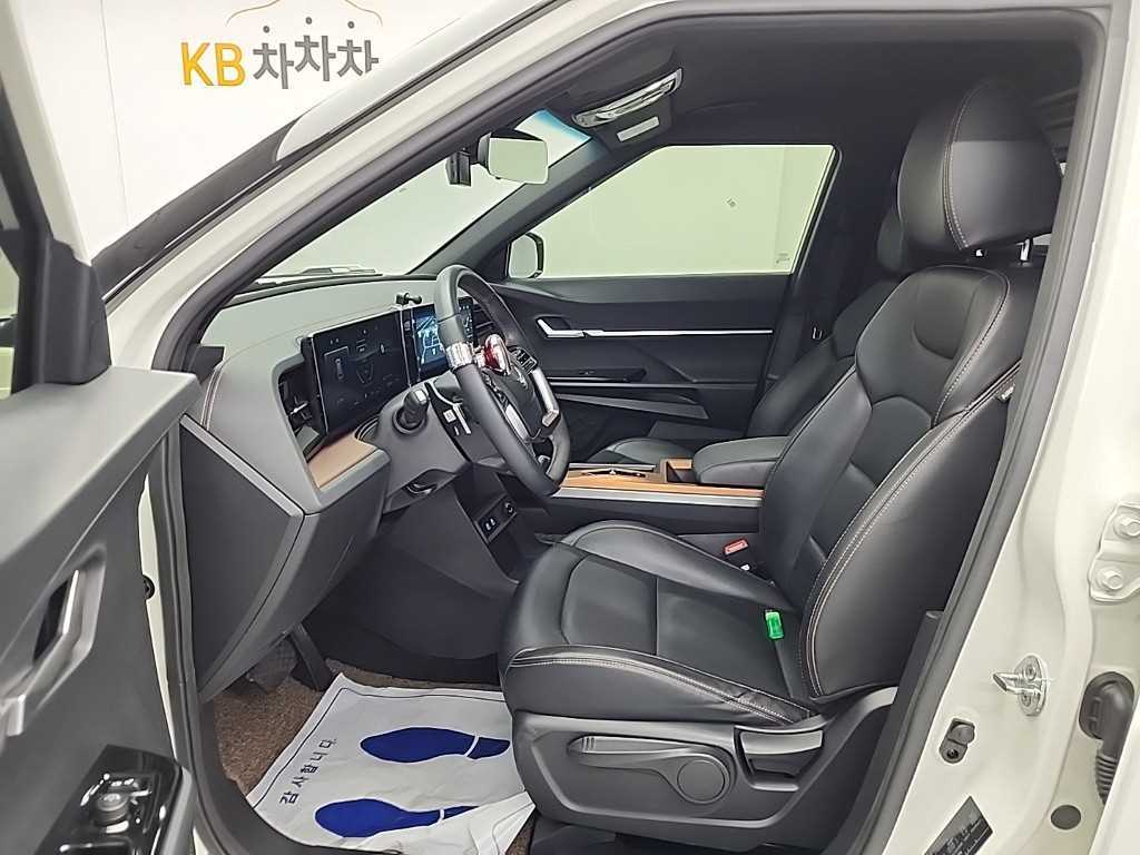 Ssangyong Torres - Vista 11