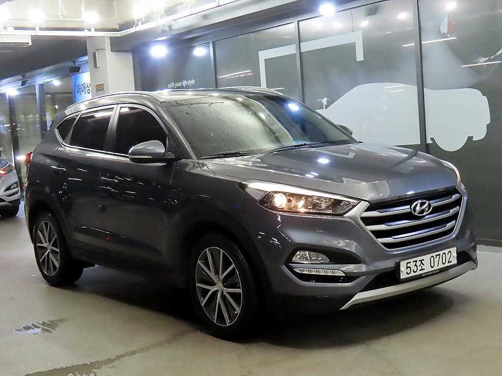 HYUNDAI Tucson 2017 Gris - Importación desde Corea - HF Imports Iquique - Foto 1