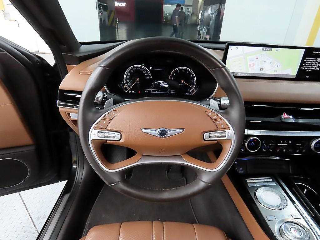 Genesis G80 - Vista 9