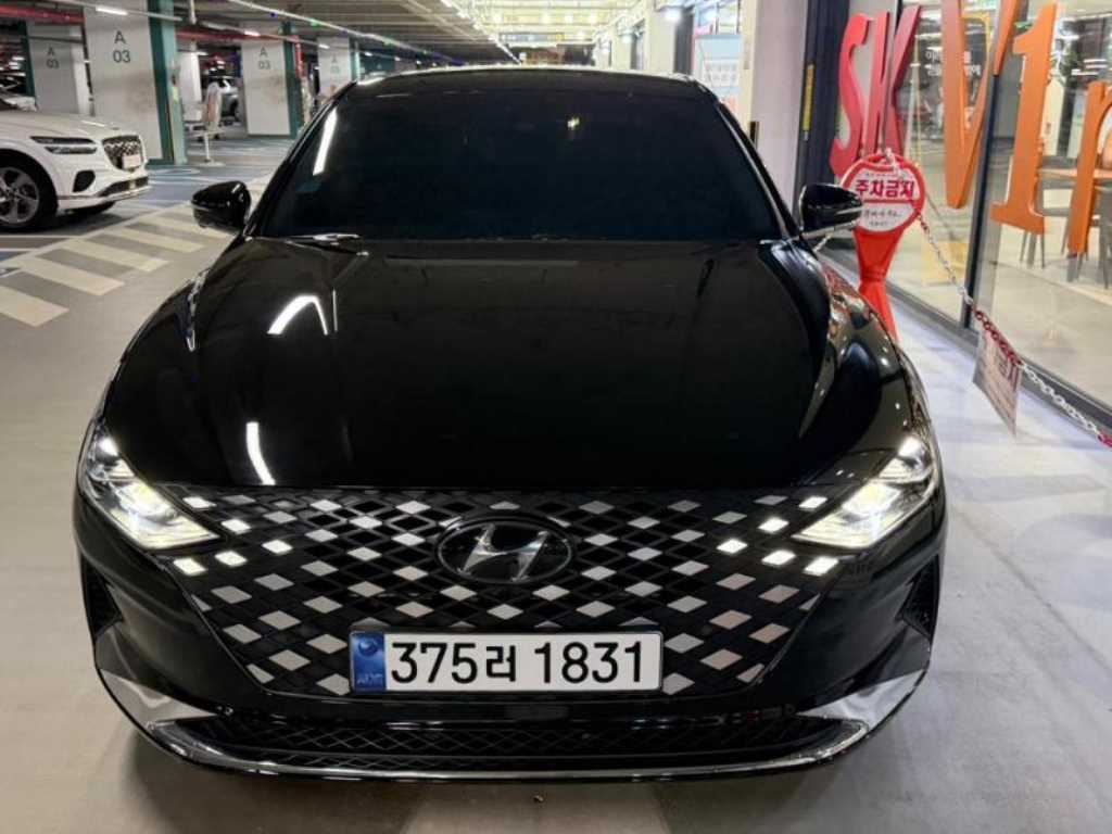 HYUNDAI Grandeur 2022 Negro - Importación desde Corea - HF Imports Iquique - Foto 1