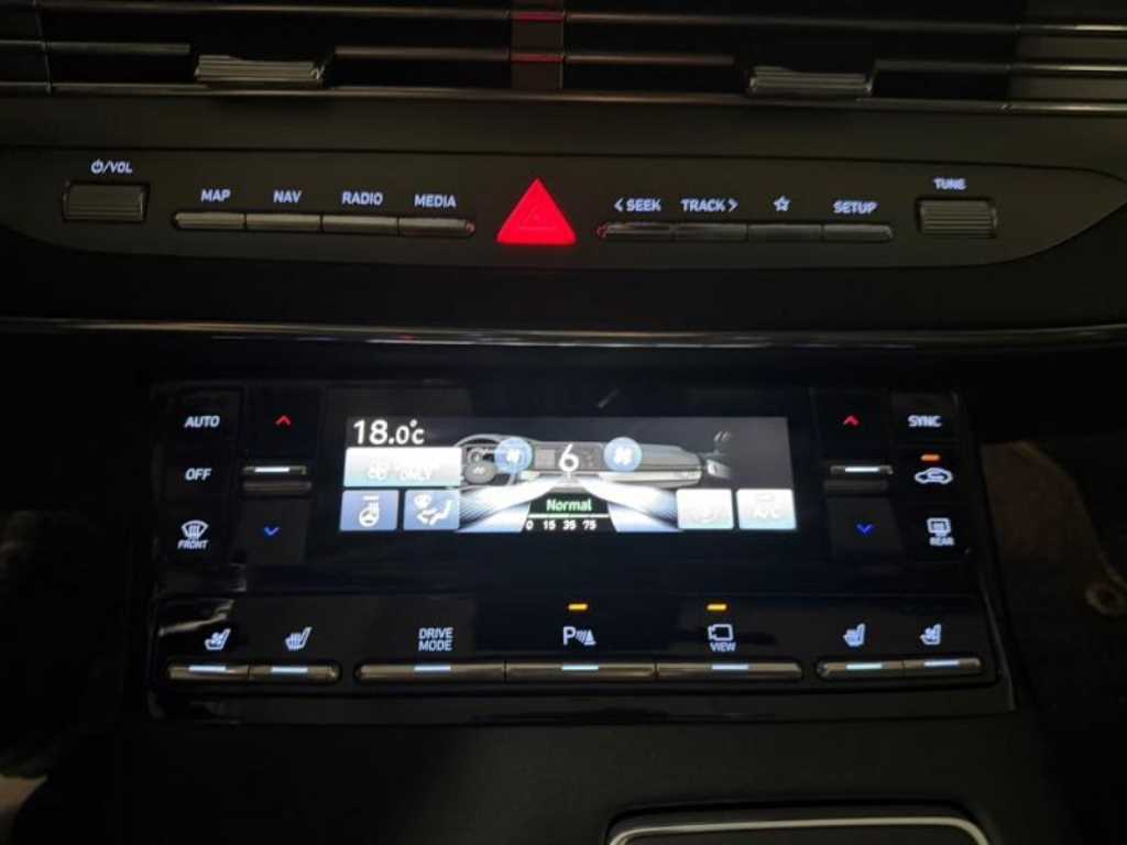 HYUNDAI Grandeur - Vista 11
