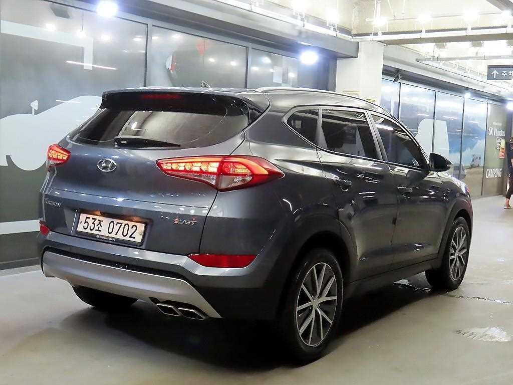 HYUNDAI Tucson - Vista 4