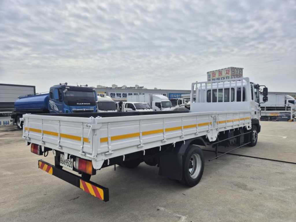 medium and large cargo Cargo - Vista 7