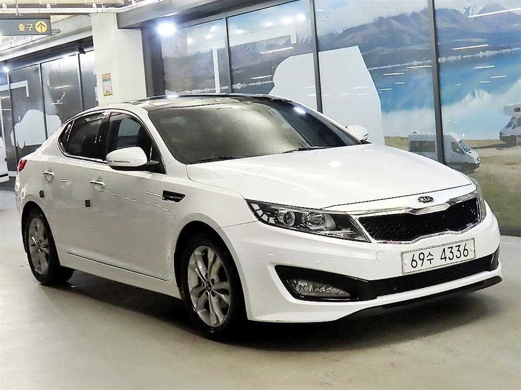 KIA K5 2011 Blanco - Importación desde Corea - HF Imports Iquique - Foto 1