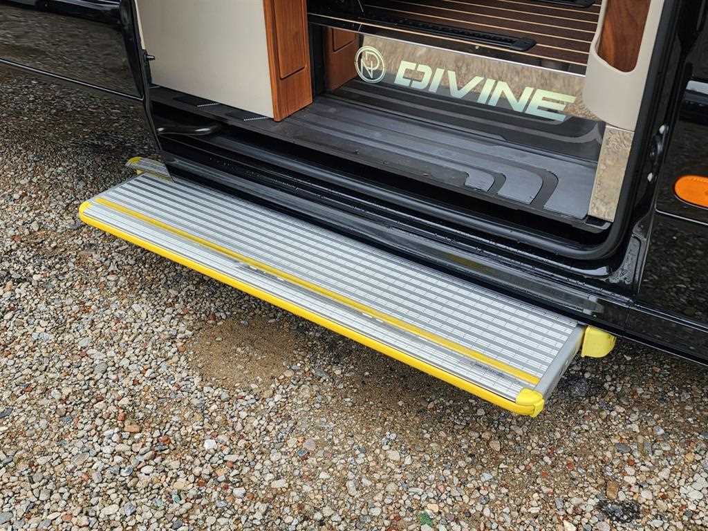 Mercedes Benz Sprinter - Vista 12