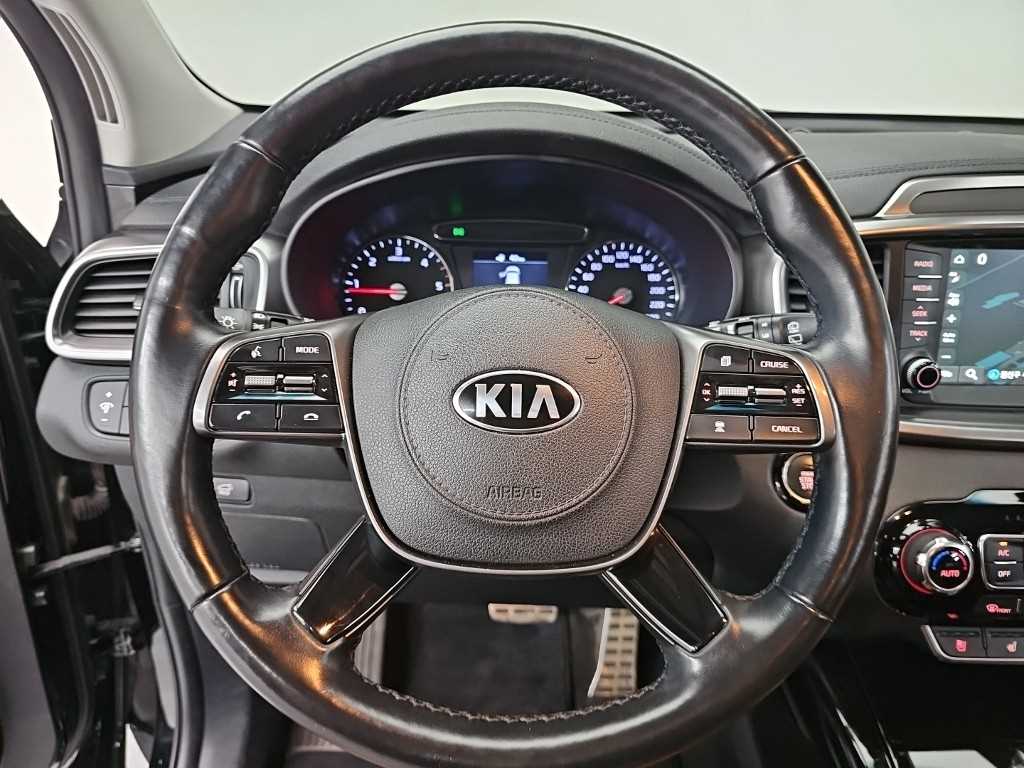 KIA Sorento - Vista 9