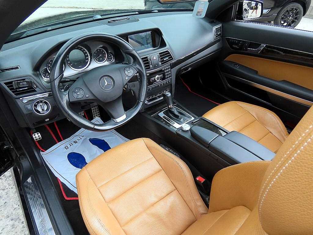 Mercedes Benz E class - Vista 8