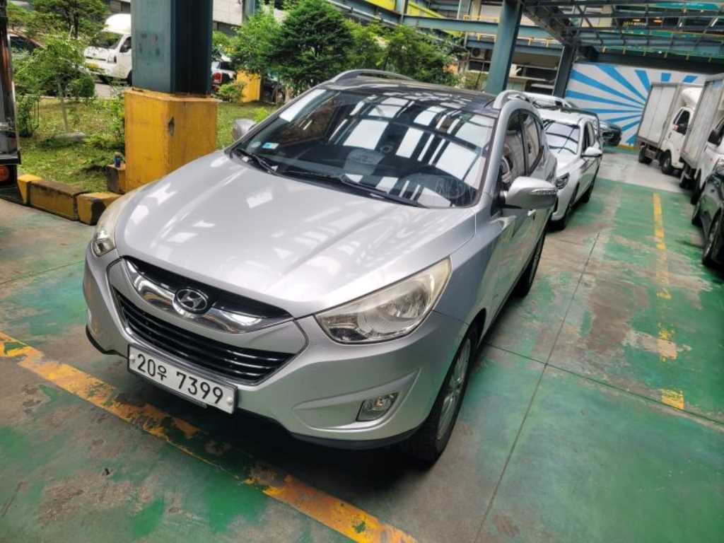 HYUNDAI Tucson 2011 Gris - Importación desde Corea - HF Imports Iquique - Foto 1