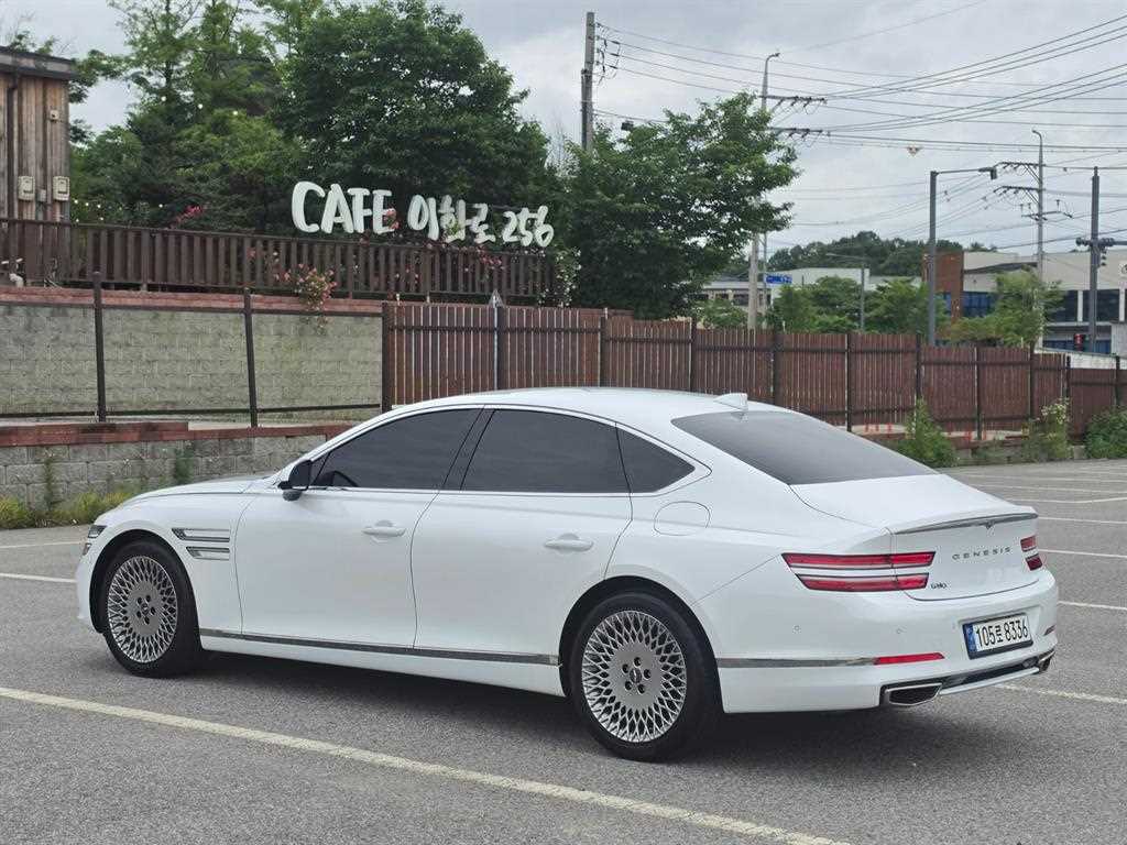 Genesis G80 - Vista 4