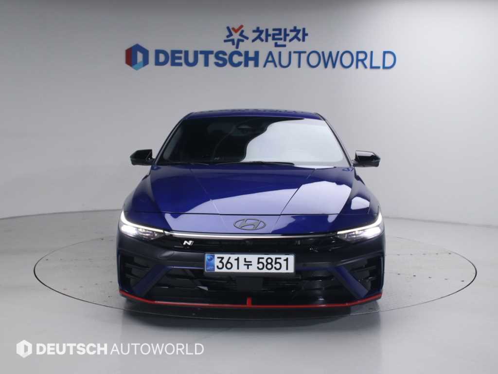 HYUNDAI Avante - Vista 3