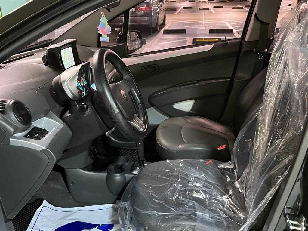 Chevrolet Spark - Vista 11