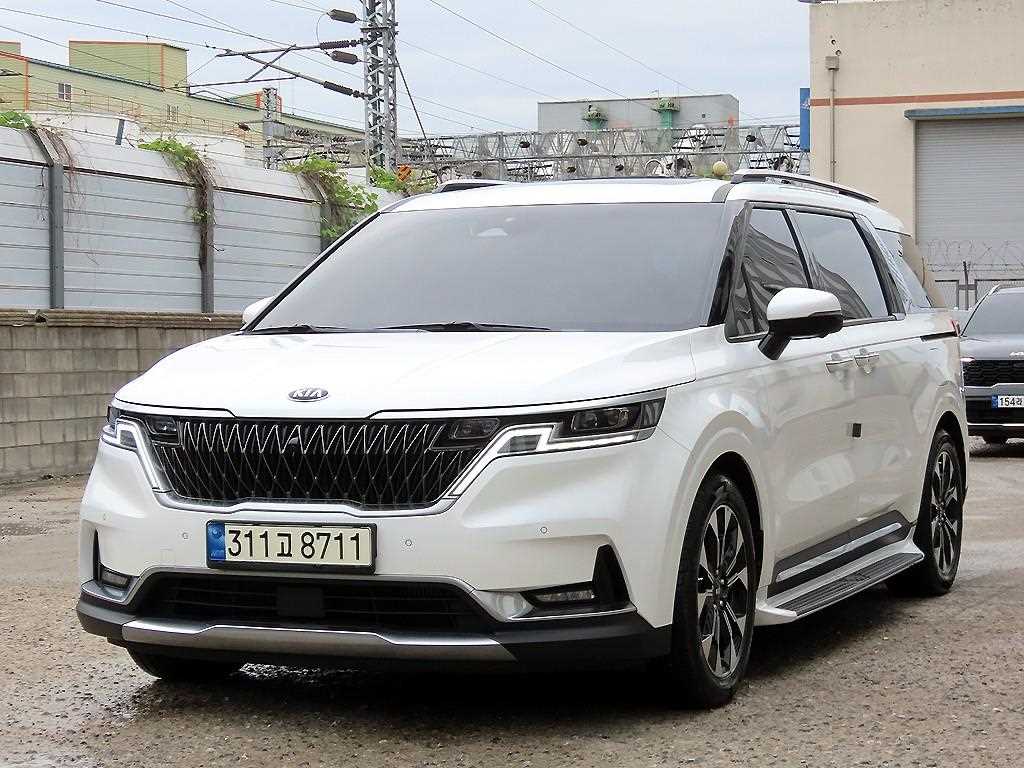 KIA Carnival - Vista 2