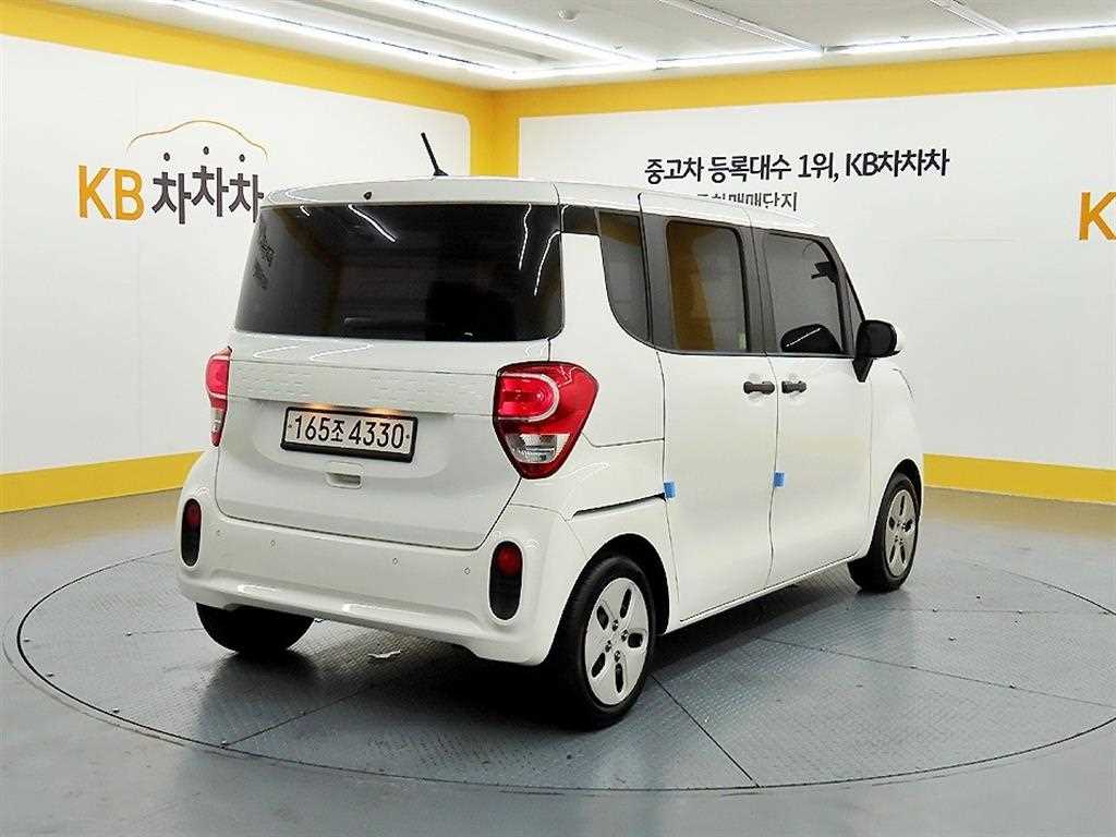 KIA Ray - Vista 4