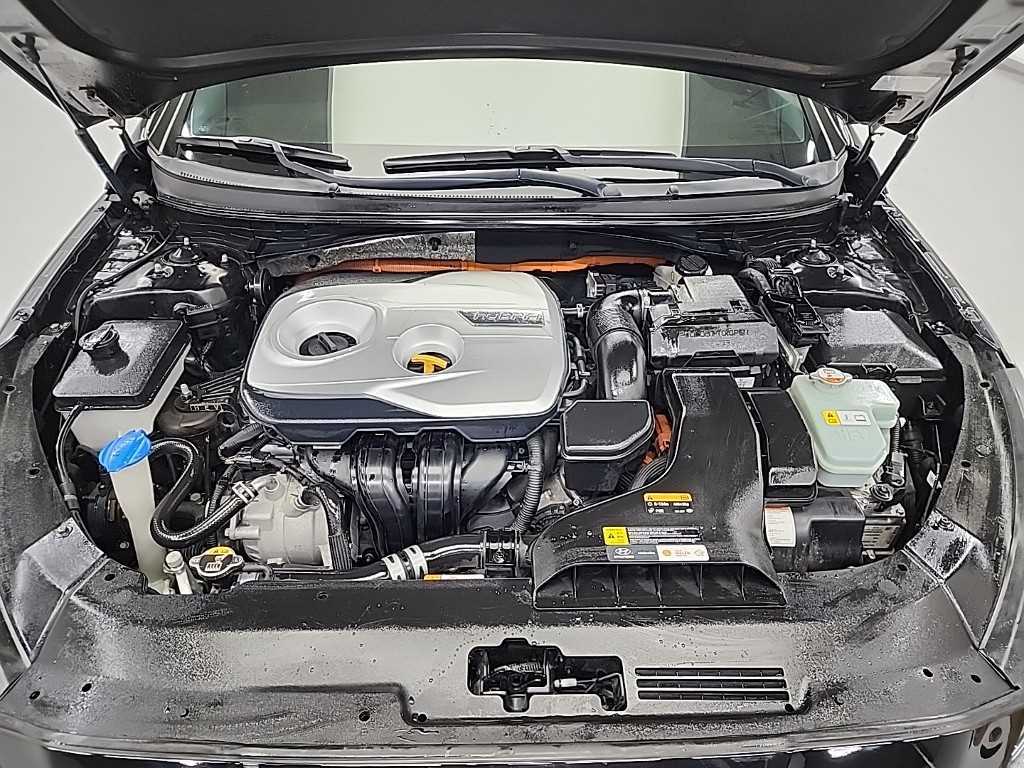 HYUNDAI Sonata - Vista 5