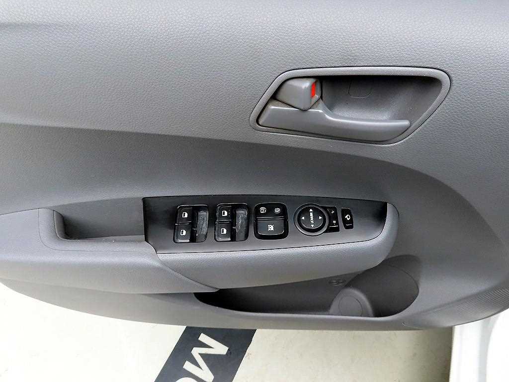 KIA Morning - Vista 11