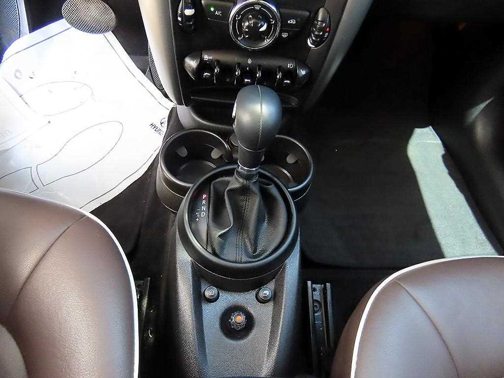 Mini Countryman - Vista 10