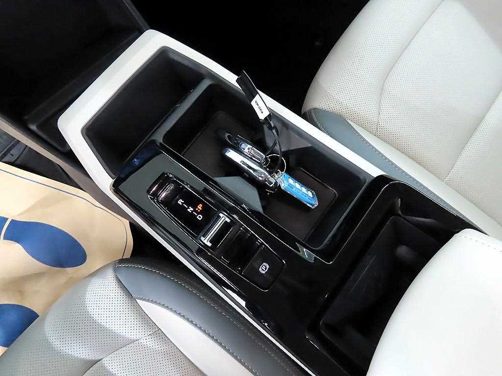 Ssangyong Torres - Vista 10