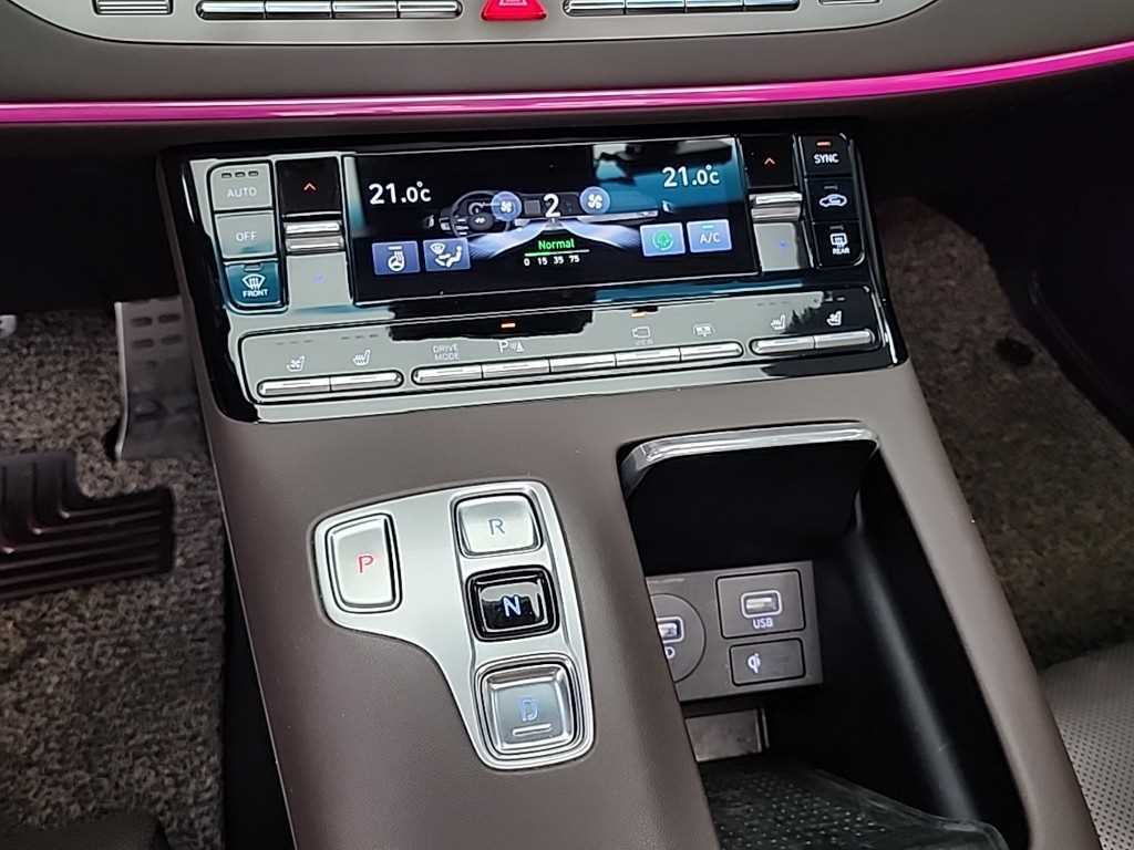 HYUNDAI Grandeur - Vista 8