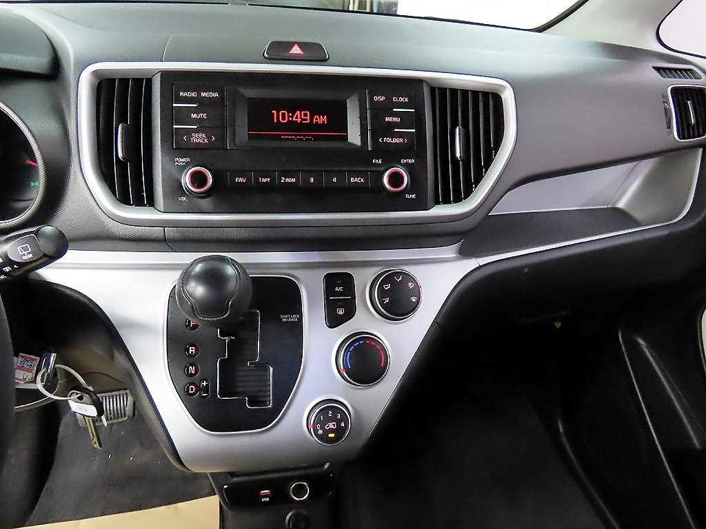 KIA Ray 2022 Blanco - Importación desde Corea - HF Imports Iquique - Foto 13