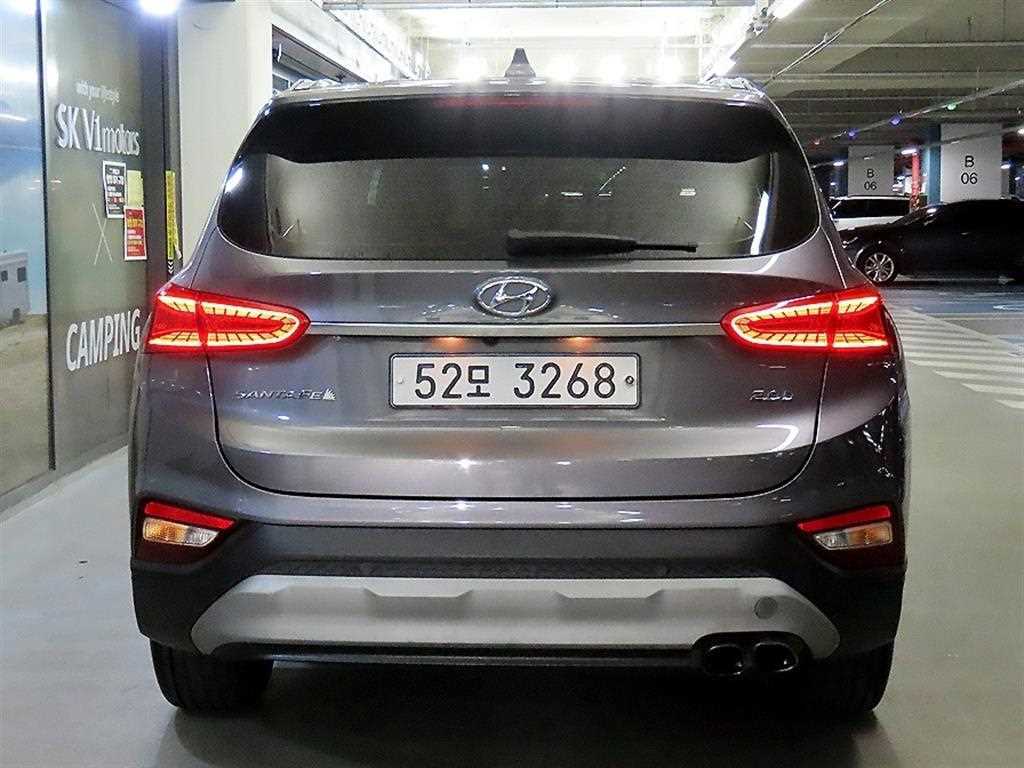 HYUNDAI Santa Fe - Vista 5