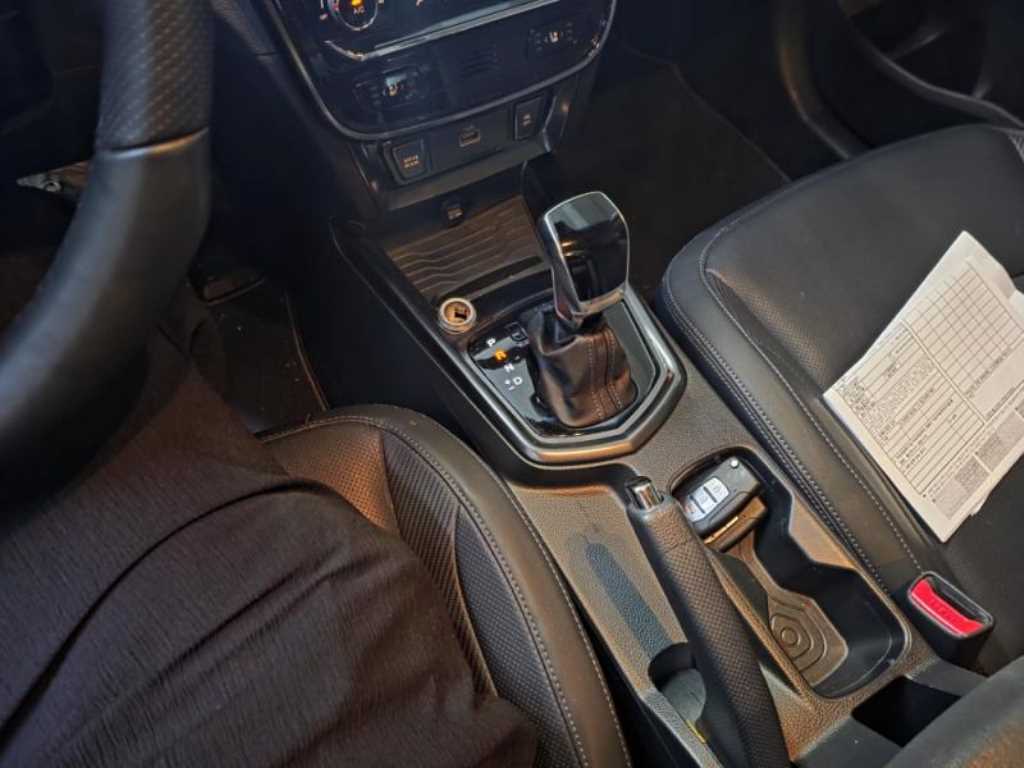 Ssangyong Tivoli 2021 Blanco - Importación desde Corea - HF Imports Iquique - Foto 13