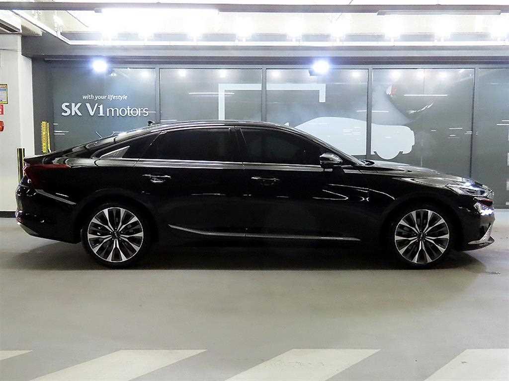 KIA K8 - Vista 3