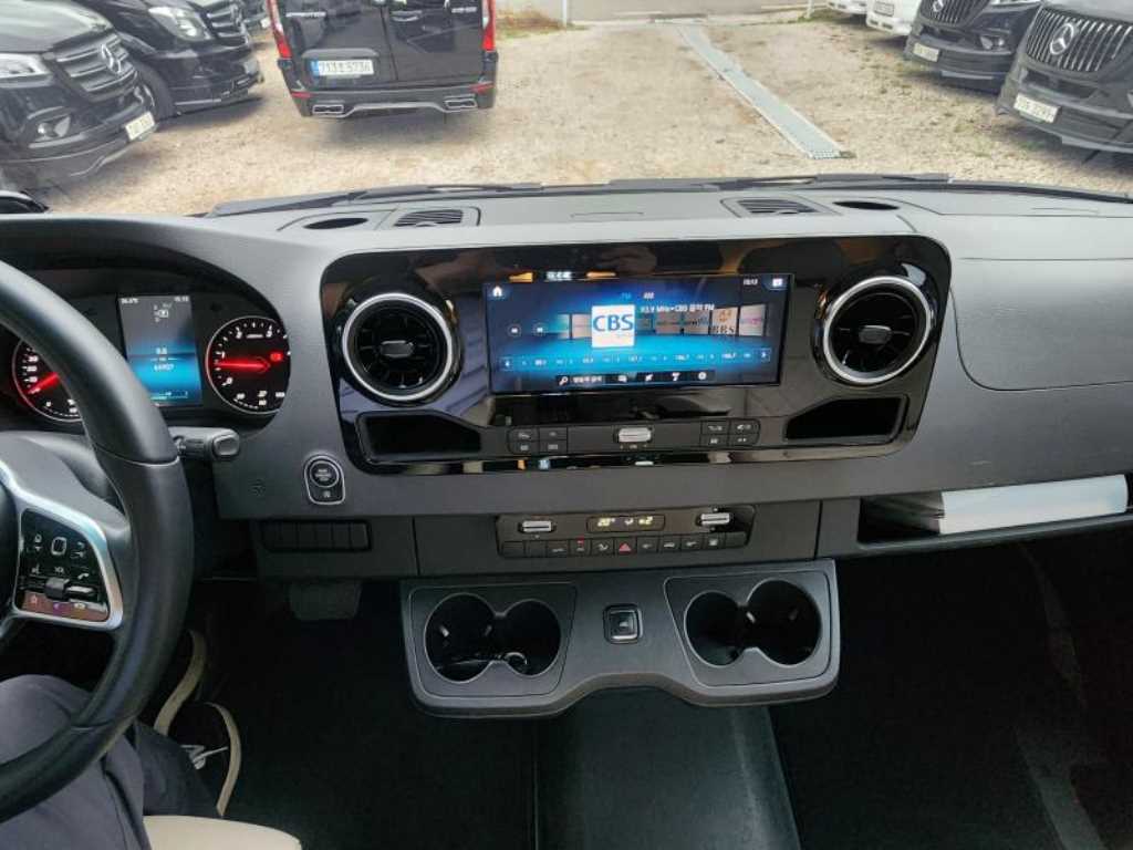 Mercedes Benz Sprinter 2021 Negro - Importación desde Corea - HF Imports Iquique - Foto 15