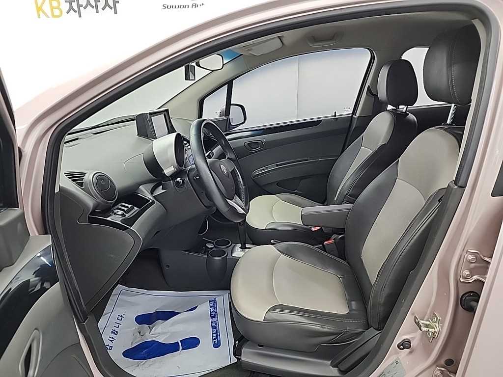 Chevrolet Spark - Vista 11