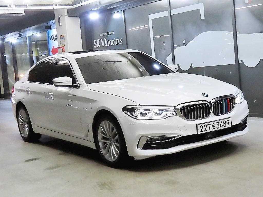 BMW 5 Series 2019 Blanco - Importación desde Corea - HF Imports Iquique - Foto 1