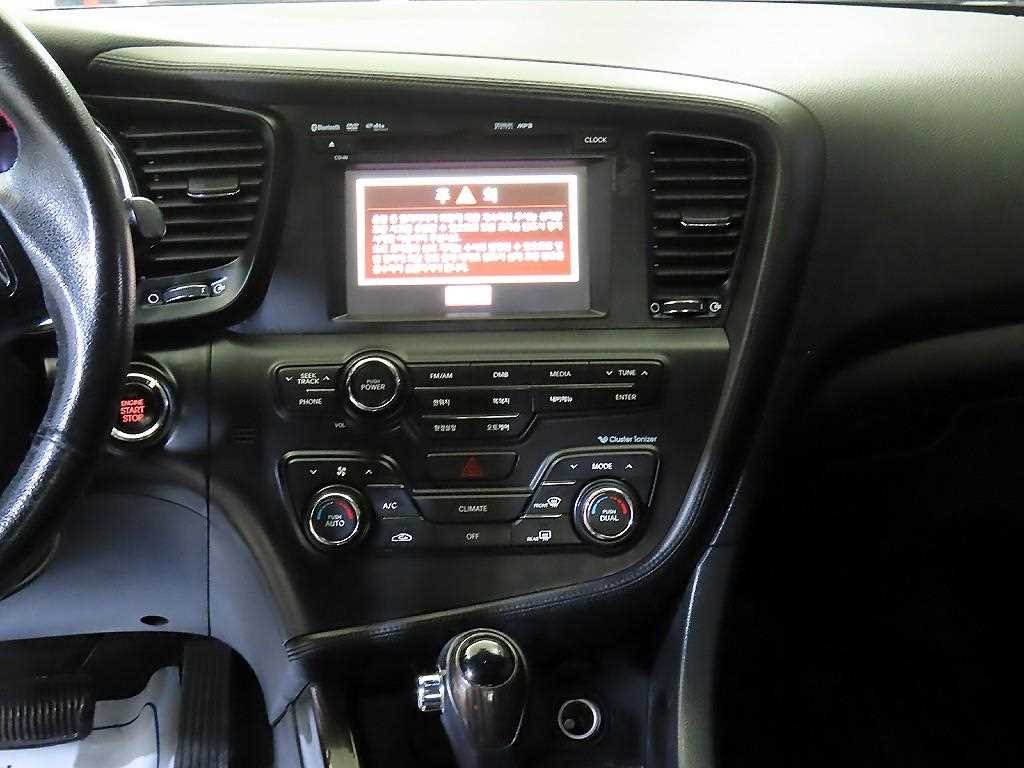 KIA K5 - Vista 11