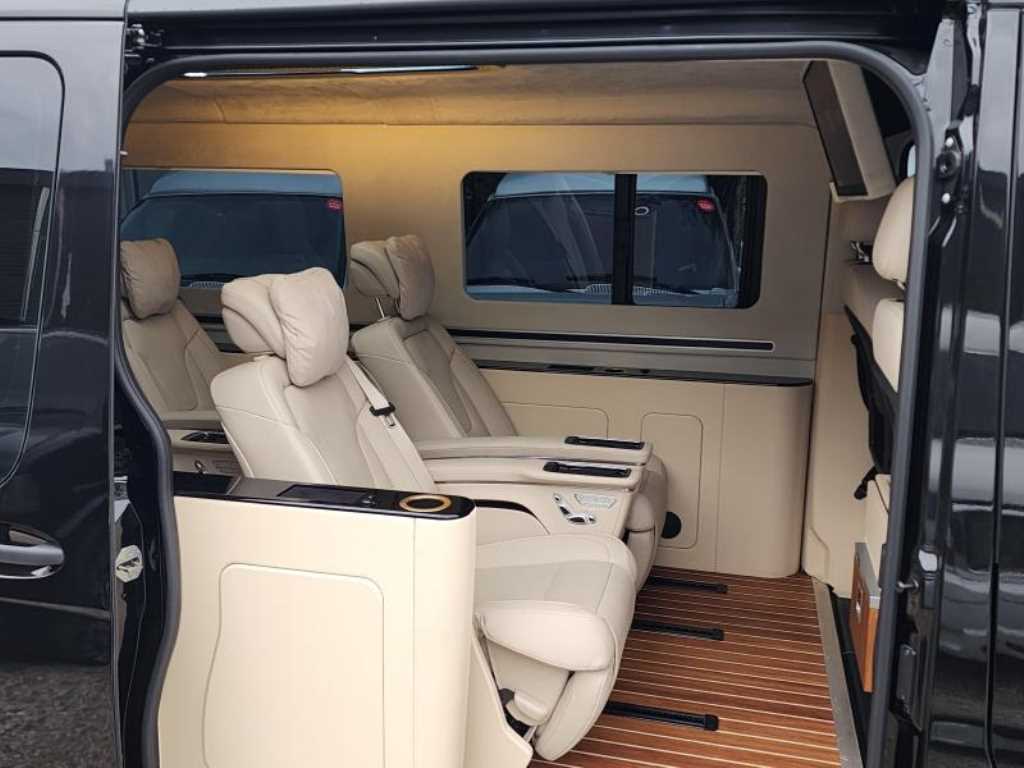Mercedes Benz Sprinter - Vista 10