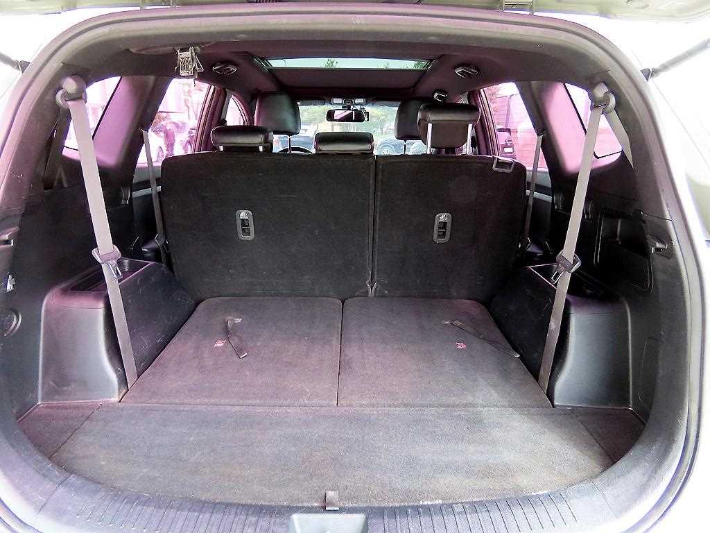 KIA Carens 2014 Gris - Importación desde Corea - HF Imports Iquique - Foto 17