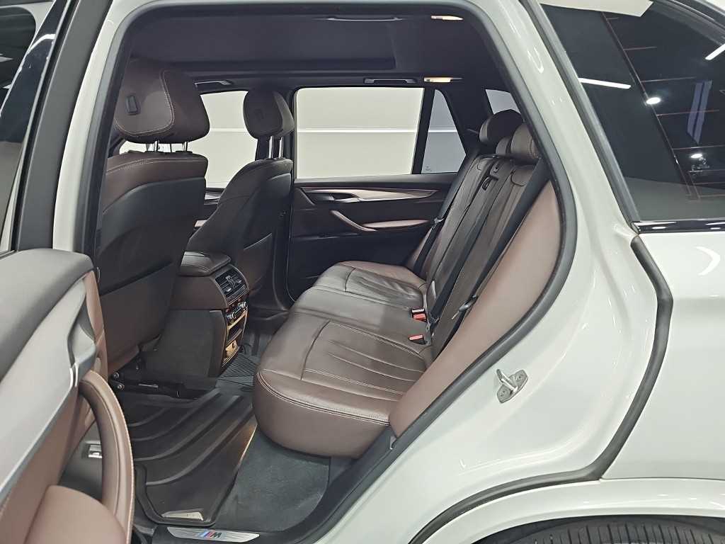 BMW X5 - Vista 12
