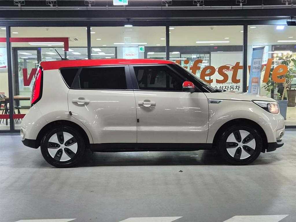 KIA Soul - Vista 3