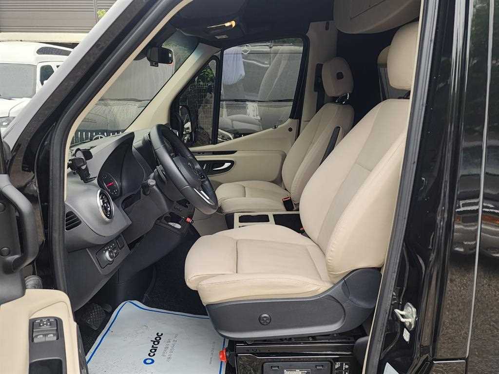 Mercedes Benz Sprinter 2023 Negro - Importación desde Corea - HF Imports Iquique - Foto 14