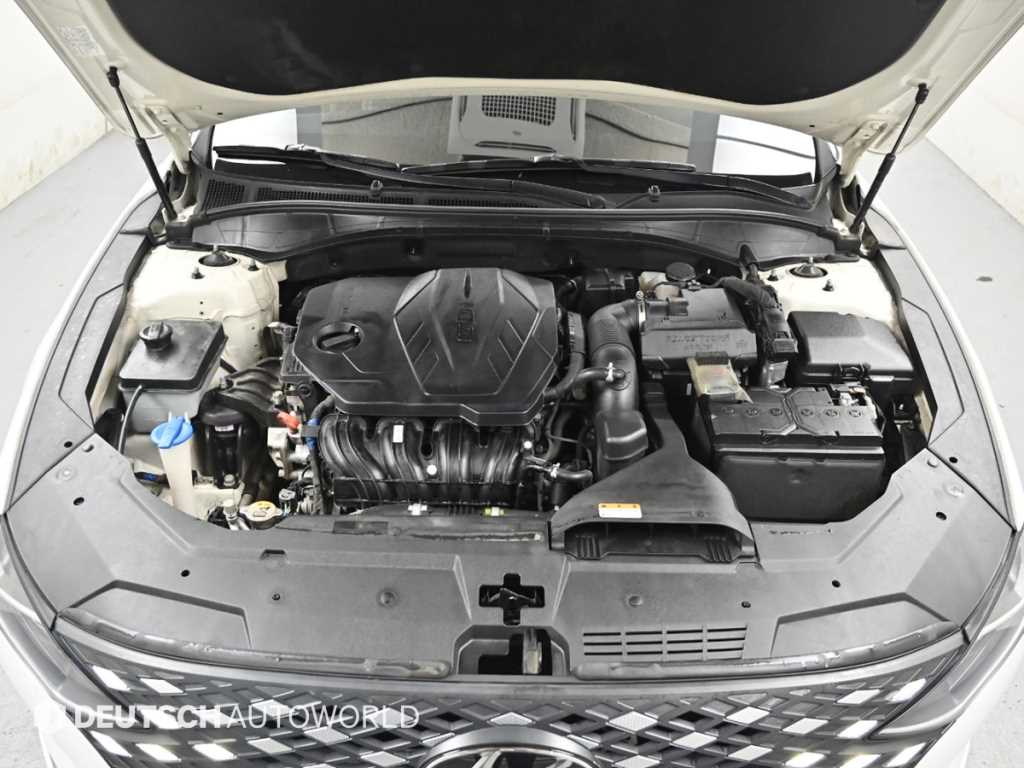 HYUNDAI Grandeur - Vista 7