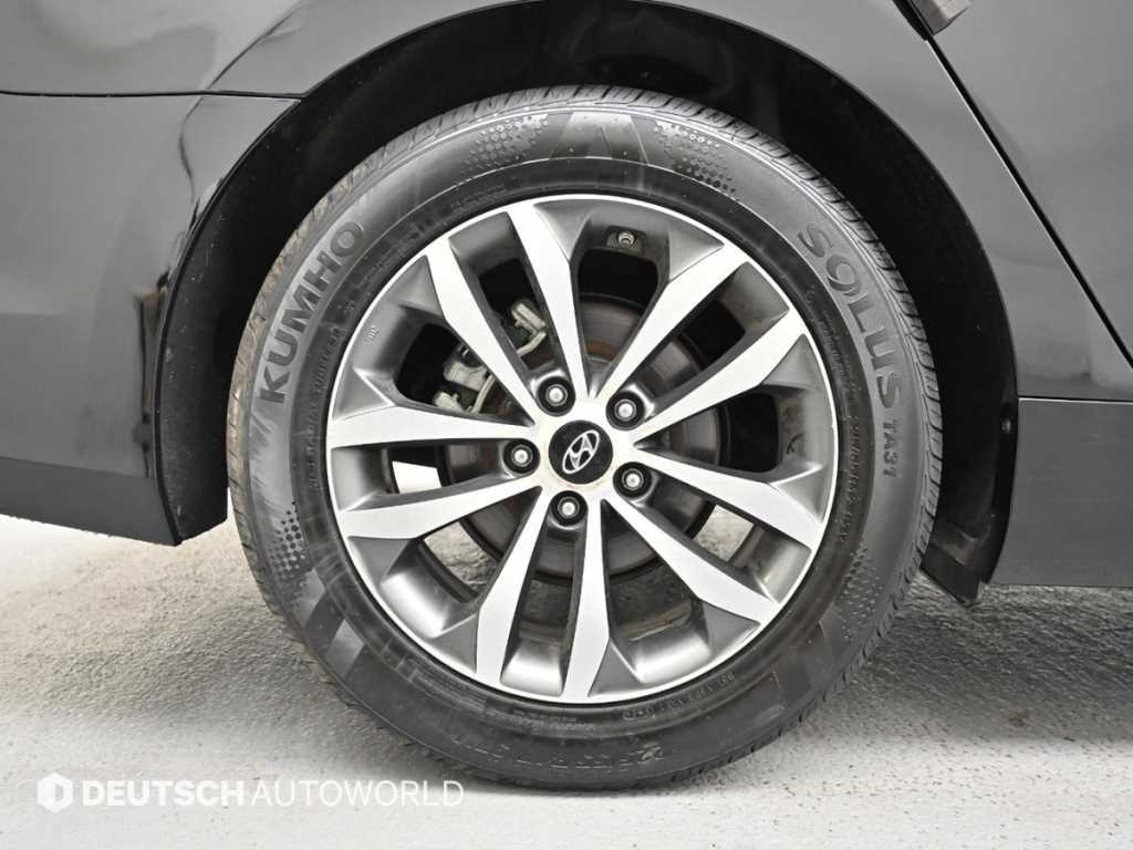 HYUNDAI Grandeur - Vista 5