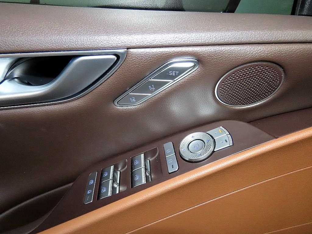 Genesis G80 2024 Blanco - Importación desde Corea - HF Imports Iquique - Foto 13