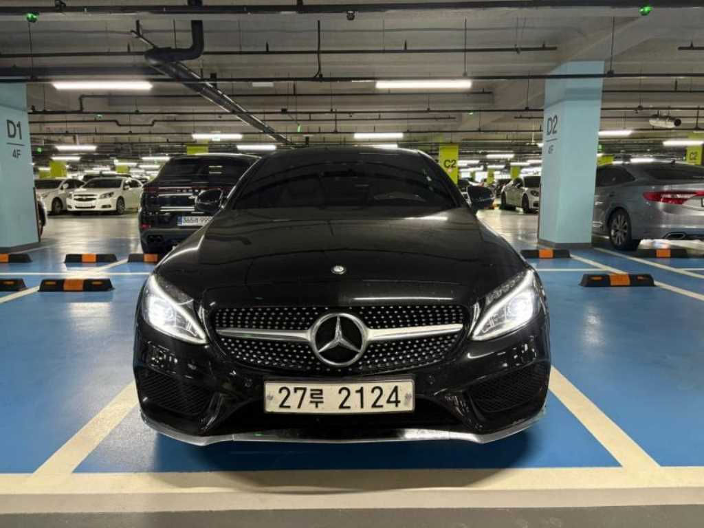 Mercedes Benz C Class 2017 Negro - Importación desde Corea - HF Imports Iquique - Foto 1