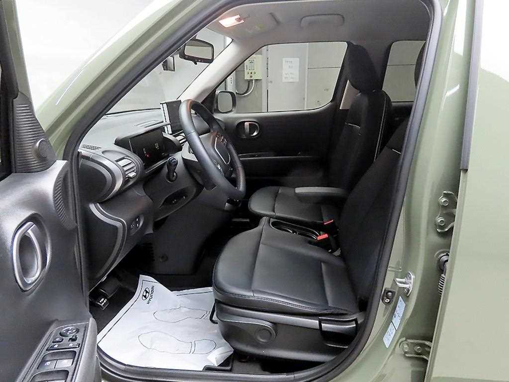 HYUNDAI Casper - Vista 5