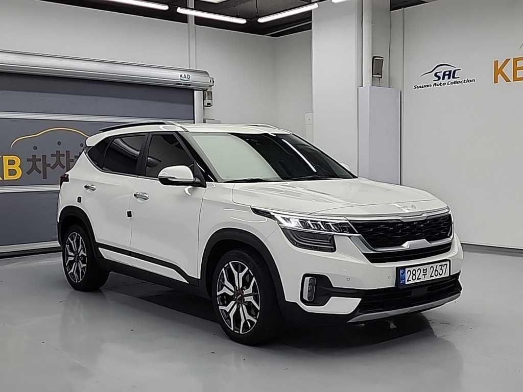KIA Seltos - Vista 4