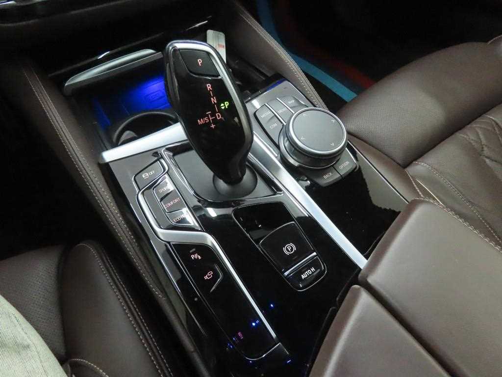 BMW 5 Series 2021 Azul - Importación desde Corea - HF Imports Iquique - Foto 13